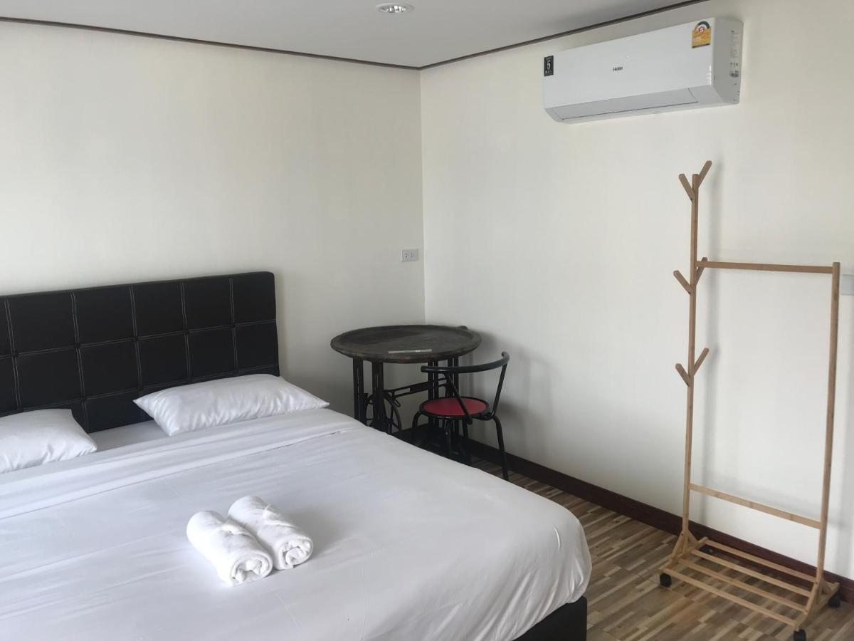 บ้านวิรา ห้องพัก Baan Wira Khon Kaen Ngoại thất bức ảnh