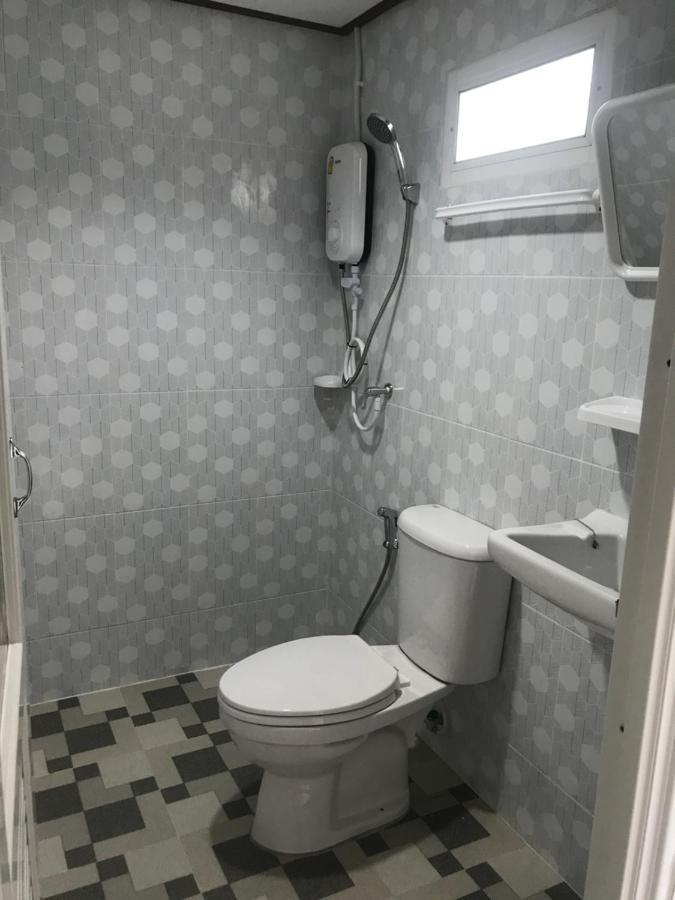 บ้านวิรา ห้องพัก Baan Wira Khon Kaen Ngoại thất bức ảnh