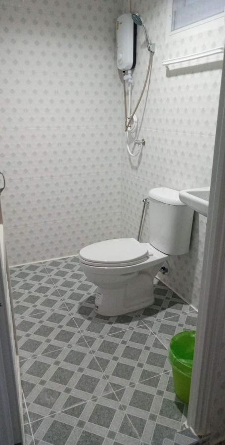 บ้านวิรา ห้องพัก Baan Wira Khon Kaen Ngoại thất bức ảnh