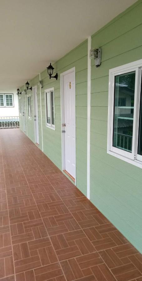 บ้านวิรา ห้องพัก Baan Wira Khon Kaen Ngoại thất bức ảnh