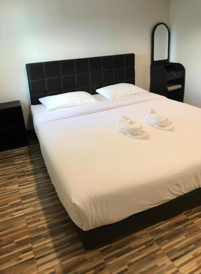บ้านวิรา ห้องพัก Baan Wira Khon Kaen Ngoại thất bức ảnh